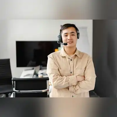 何然
